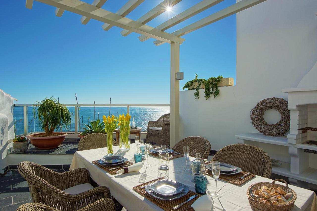 Casa Latino - Oceanfront - Luxury & Charming Villa- Jacuzzi At Rooftop By Dreamvillasalbufeira Exteriör bild