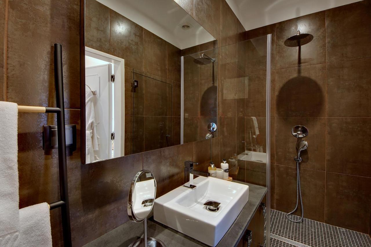 Casa Latino - Oceanfront - Luxury & Charming Villa- Jacuzzi At Rooftop By Dreamvillasalbufeira Exteriör bild
